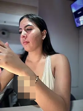 Sofia_Collins-'s Webcam Show