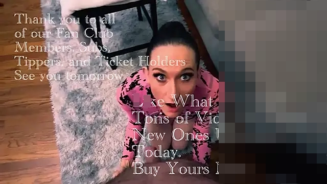 RhiCon's Webcam Show