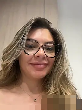 alicee16's Webcam Show