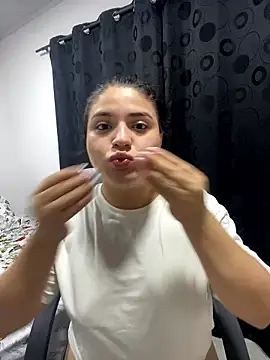 pareja_curiosa19's Webcam Show