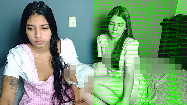 strawberrymia68's Webcam Show