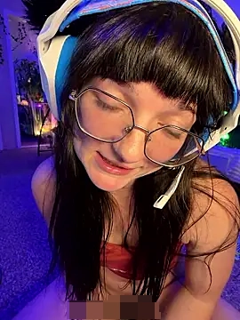 urpuppymoon's Webcam Show