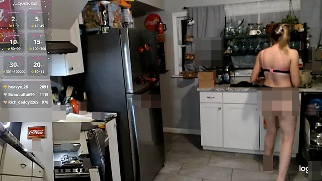 KierBearKisses' Webcam Show