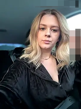 Love_Bri's Webcam Show