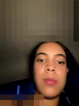 NAUGHTY_LITTLE_18's Webcam Show