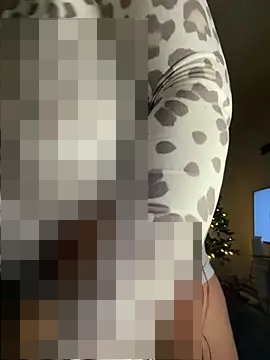 Realwetpussy's Webcam Show