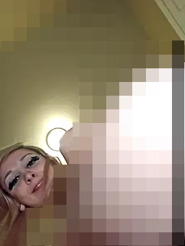 AmethystFoxx's Webcam Show