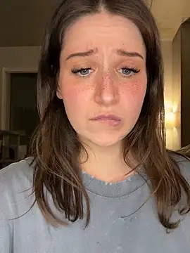 nerdynina's Webcam Show