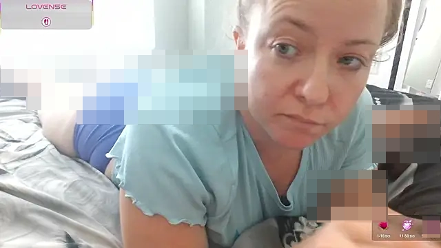 julimonroe's Webcam Show