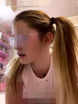 Riley_ray69's Webcam Show