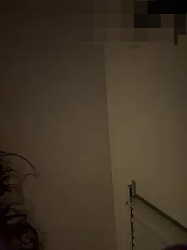 ResponsibleAir2's Webcam Show