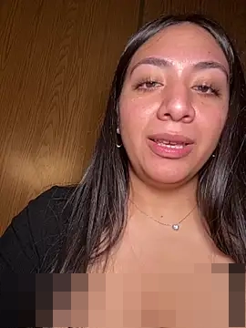 BustiBunny69's Webcam Show