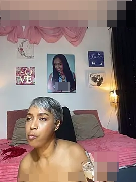 skarlleth_11's Webcam Show