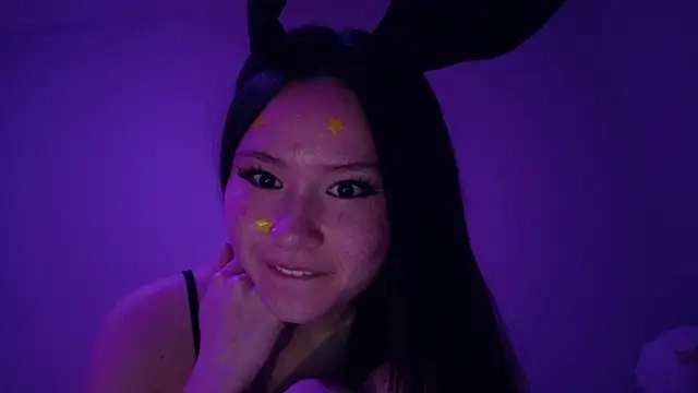 luvvivii's Webcam Show