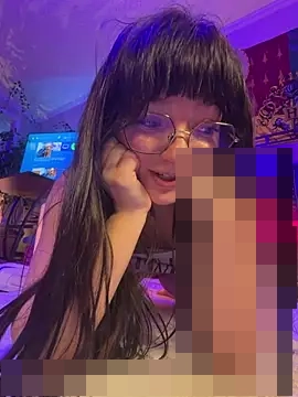 urpuppymoon's Webcam Show