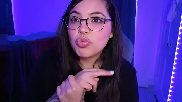 drizzypeach602's Webcam Show