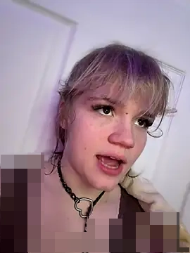 Cutiepiespanks' Webcam Show