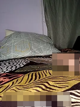 PrettyGirlMercedes' Webcam Show