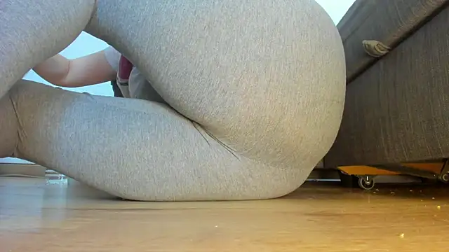 Squirtlady38's Webcam Show