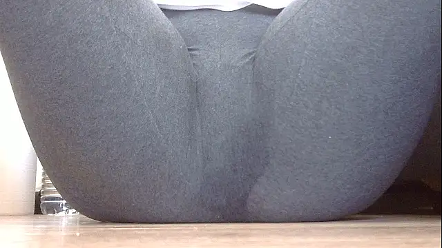 Squirtlady38 webcam show
