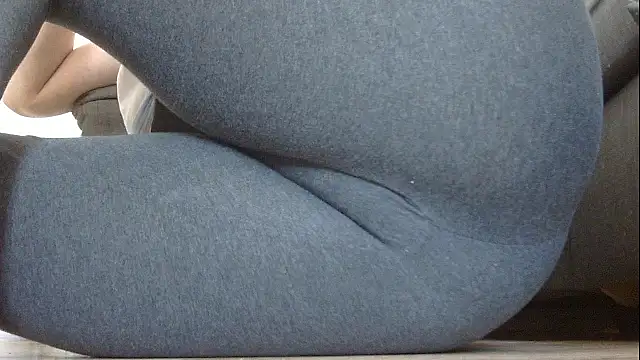 Squirtlady38's Webcam Show