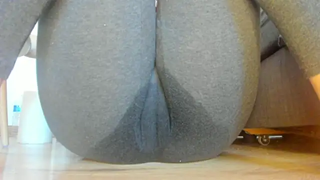 Squirtlady38's Webcam Show