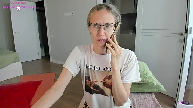 Chat XXX en directo de MollyStory