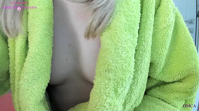 MollyStory's Webcam Show