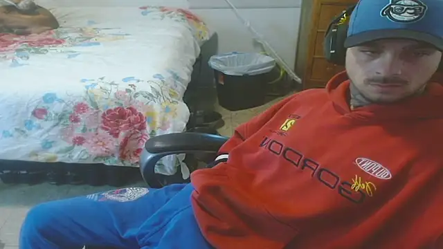 DADDY_KANE8---: διαδικτυακό σόου στην κάμερα