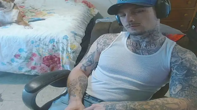 Pokazy przed kamerką – DADDY_KANE8---