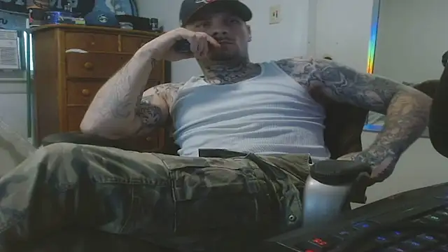 Pokazy przed kamerką – DADDY_KANE8---
