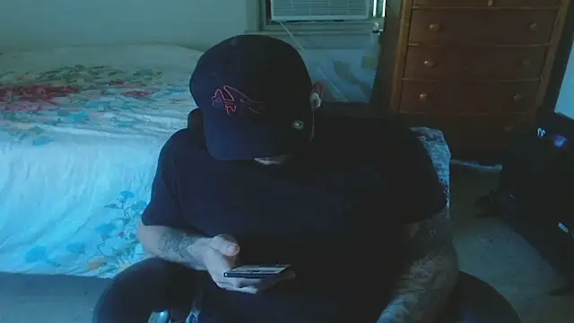 Show modela DADDY_KANE8--- na web-kameri