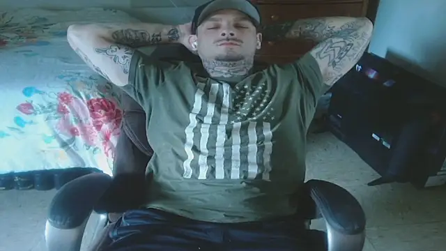 عرض كام DADDY_KANE8---