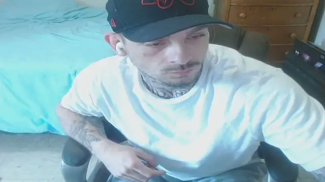 Pokazy przed kamerką – DADDY_KANE8---