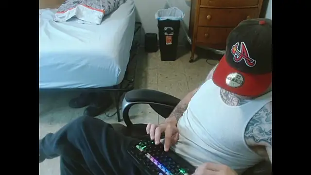 DADDY_KANE8---: διαδικτυακό σόου στην κάμερα