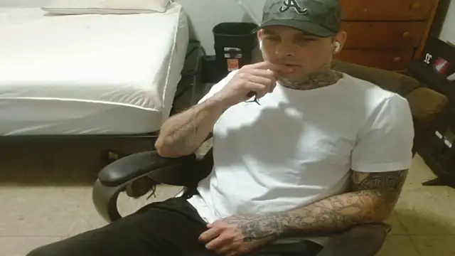 DADDY_KANE8---'s Webcam Show