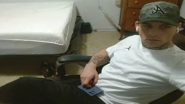 Pokazy przed kamerką – DADDY_KANE8---