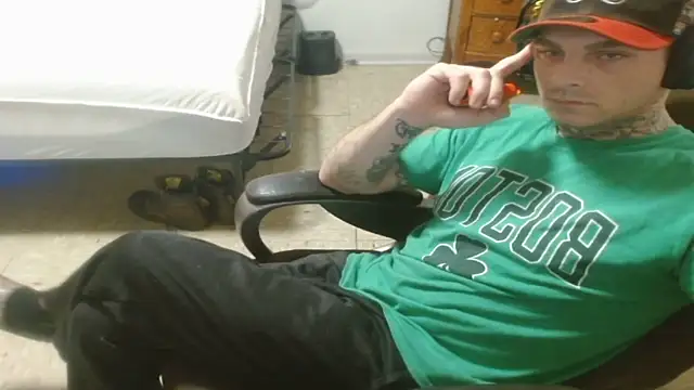 DADDY_KANE8---: διαδικτυακό σόου στην κάμερα