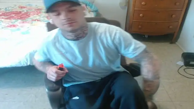 Pokazy przed kamerką – DADDY_KANE8---