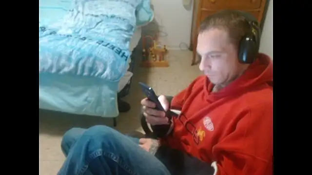 DADDY_KANE8---: διαδικτυακό σόου στην κάμερα