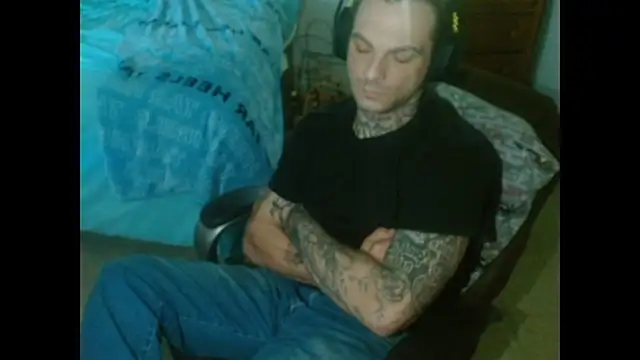 DADDY_KANE8--- Show in webcam
