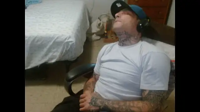 DADDY_KANE8---'s Webcam Show