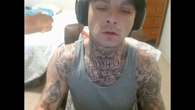 DADDY_KANE8--- Show in webcam