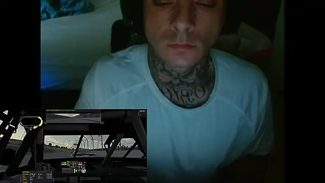 Pokazy przed kamerką – DADDY_KANE8---