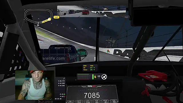 Pokazy przed kamerką – DADDY_KANE8---