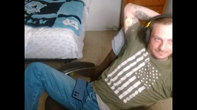 Pokazy przed kamerką – DADDY_KANE8---