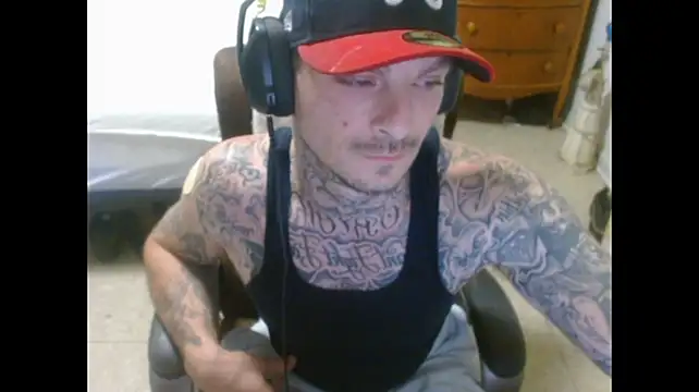 DADDY_KANE8---: διαδικτυακό σόου στην κάμερα