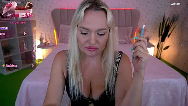 Chat +18 de MissyMartinez ao vivo