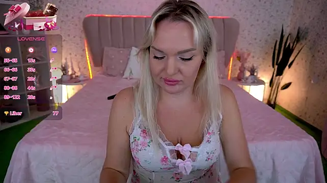XXX chat uživo modela MissyMartinez