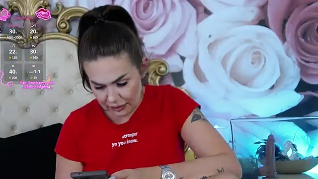 Show modela HessaHessy na web-kameri